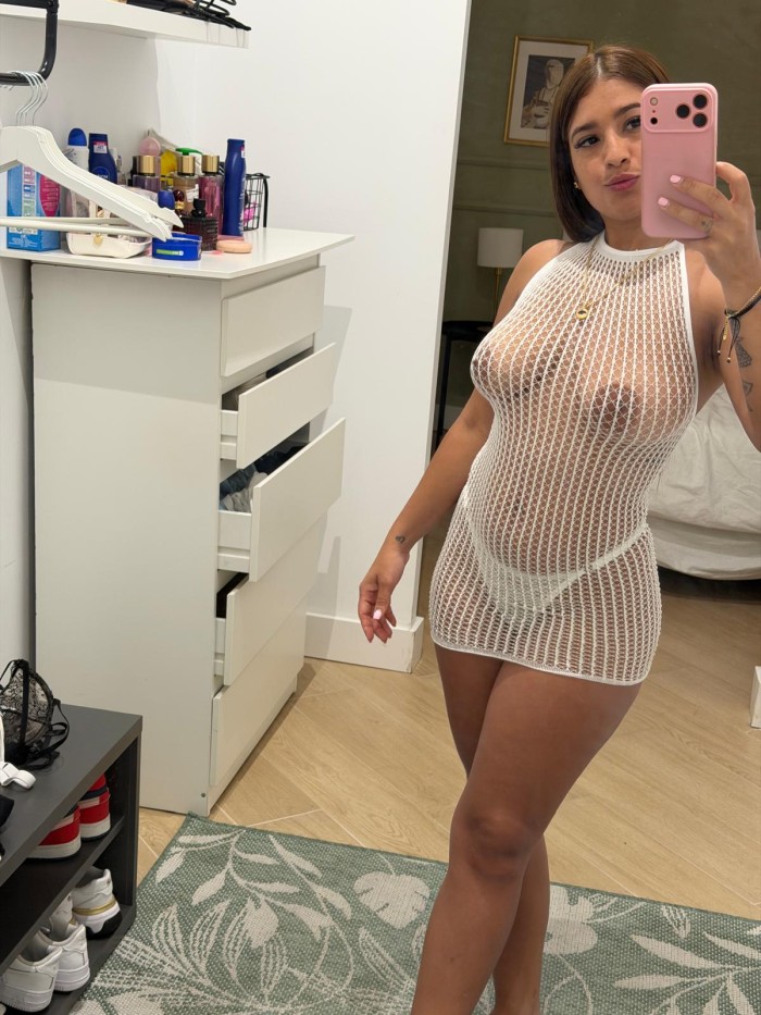 SIN LIMITES UNA ENCANTADORA VENEZOLANA SEXO RICO