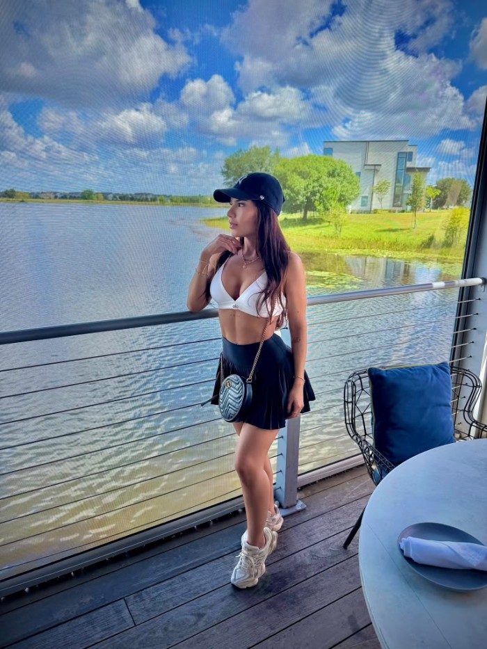 CUERPO DE INFARTO CARA ANGELICAL REINA DEL FRANCES