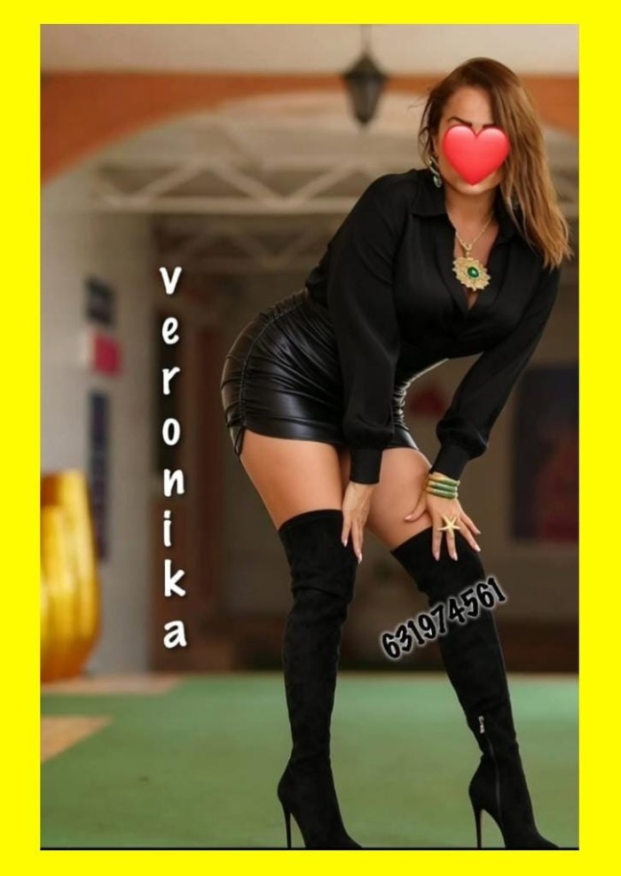 Rubia muy simpática pero adicta al sexo en TORREVIEJA