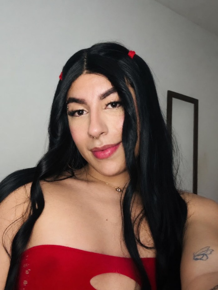 CHICA TRANS, MUY ATRACTIVA, MORBOSA Y FIESTERA EN ZARAGOZA