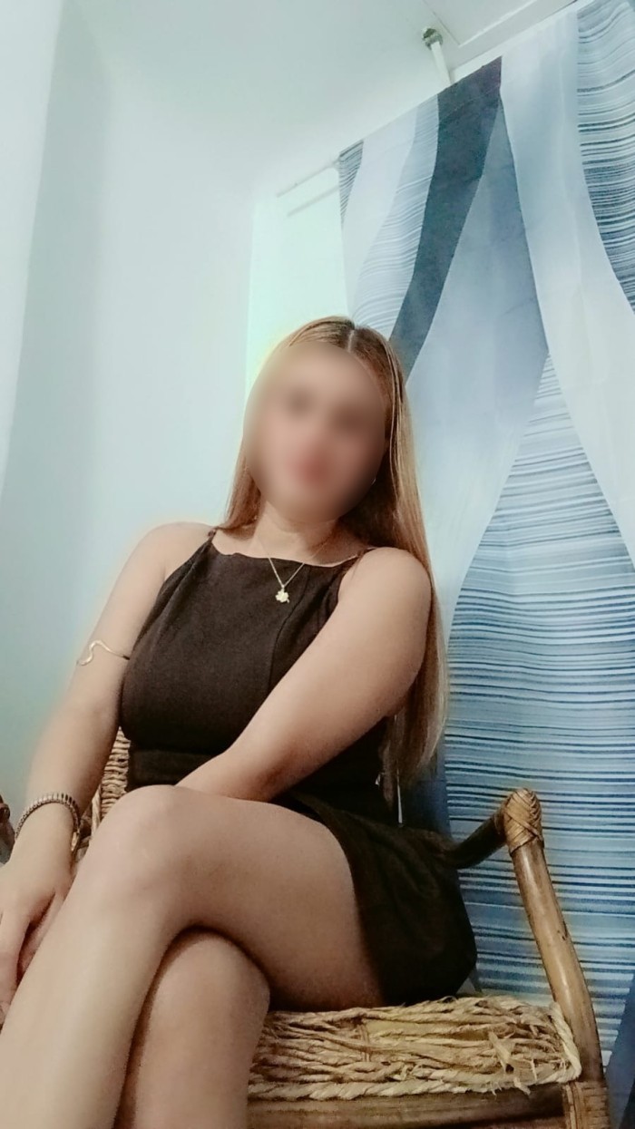 LATINA QUE SABE CÓMO DESPERTAR TUS DESEOS, 634109892