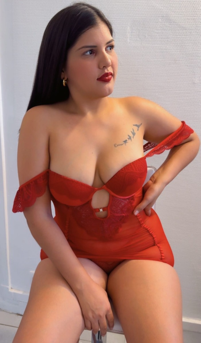 FLOR JOVENCITA PARAGUAYA PARA MOMENTOS PICANTES