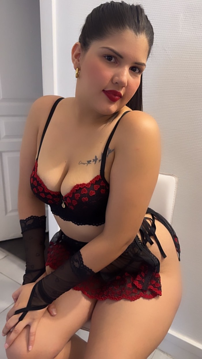 FLOR JOVENCITA PARAGUAYA PARA MOMENTOS PICANTES