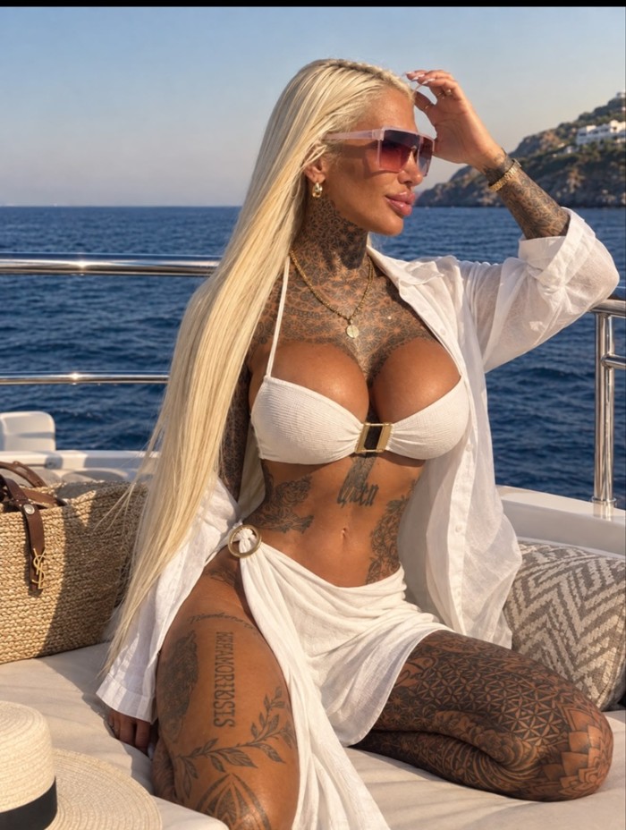 SEXY RUBIA ARGENTINA! LATINA CALIENTE