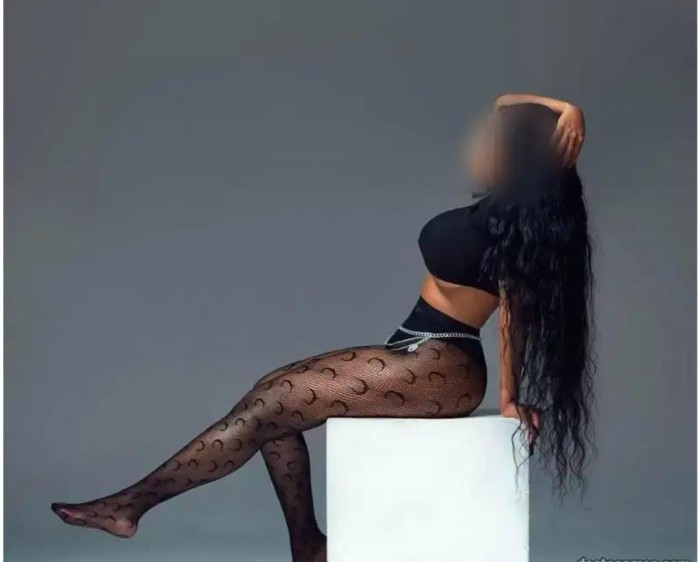 FIESTERITA Y PROVOCATIVA DE TODO TU ANTOJO