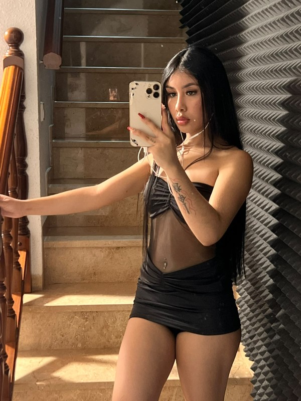 PALOMA NOVEDAD JOVENCITA FIESTERA CALIENTE MORBOSA JUGUETONA REKALDE