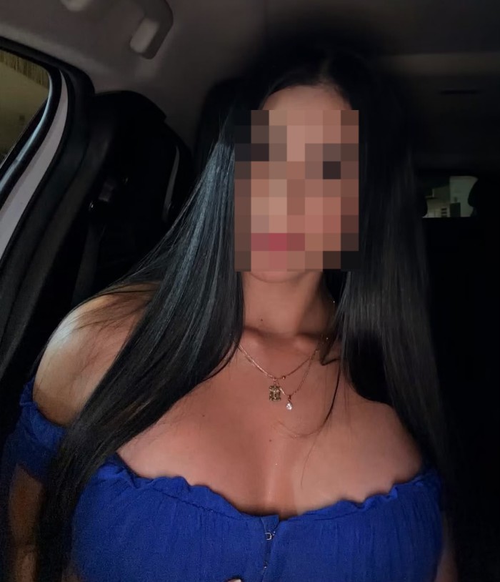 COLOMBIANA CACHONDA EN MARQUES DE VADILLO FIESTERA