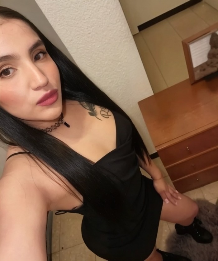 Hermosa Jovencita Madrileña 1ra vez en León