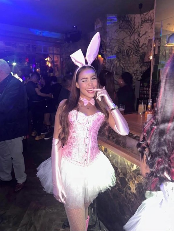 Mariana dulce chica en albalat de la ribera