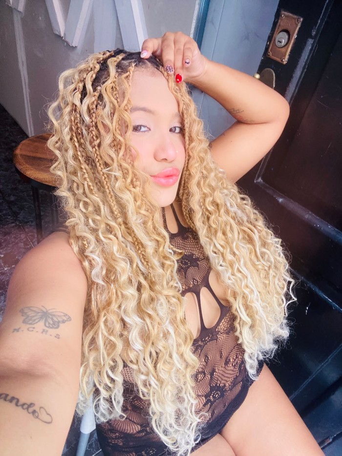 SOY MIA, VENEZOLANA DISCRETA Y ATREVIDA