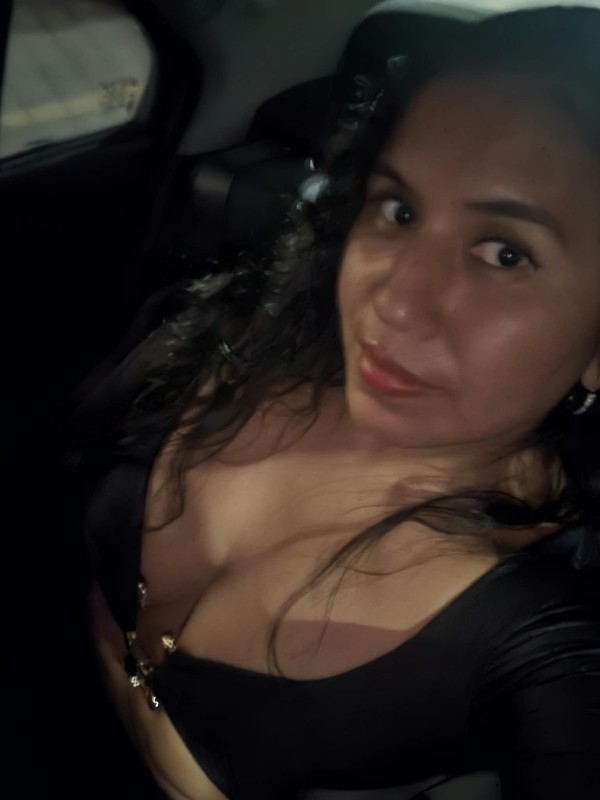 MARIA MUY CALIENTE RECIEN LLEGADA FOTOS SIN ENGAÑO
