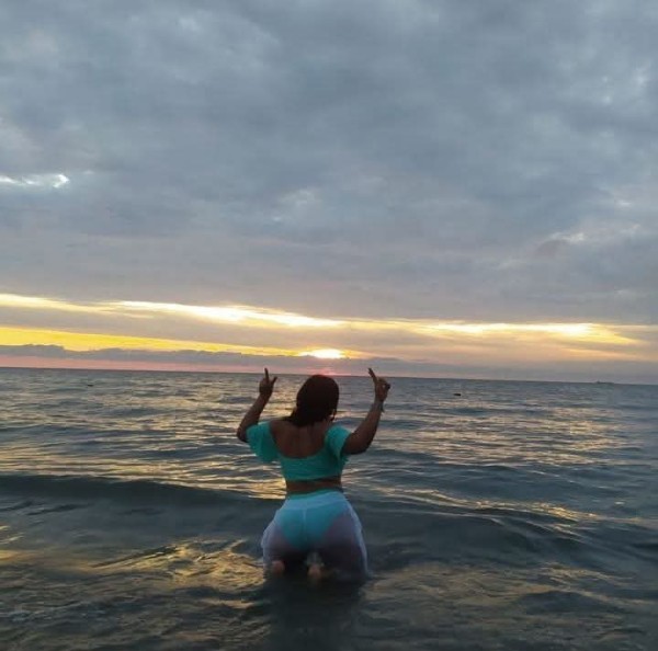 MARIA MUY CALIENTE RECIEN LLEGADA FOTOS SIN ENGAÑO