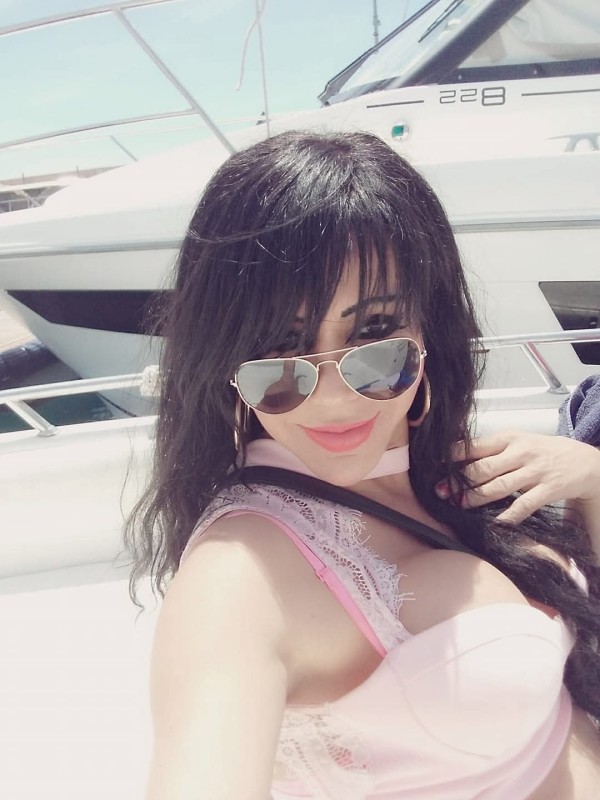 MEXICANA REGRESANDO DE VACACIONES