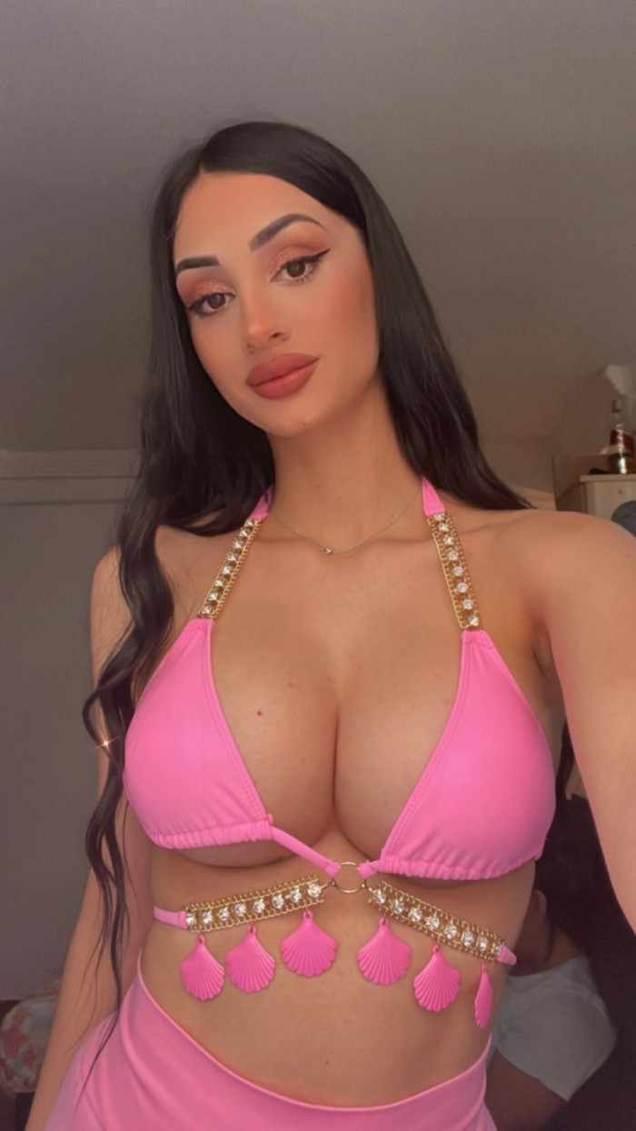 Niky novedad española guapisima cuerpazo trato de novios 24H TORREMOLINOS