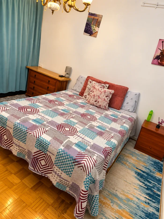 PARA CHICAS EN VILLAGARCÍA – DISPONIBLE