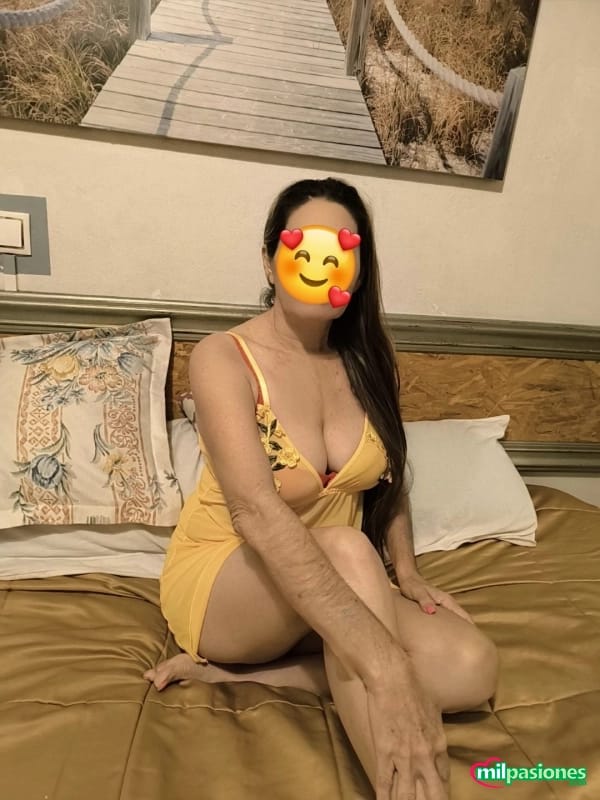 RICA ARDIENTE SENSUAL BOMBA DE SEXO