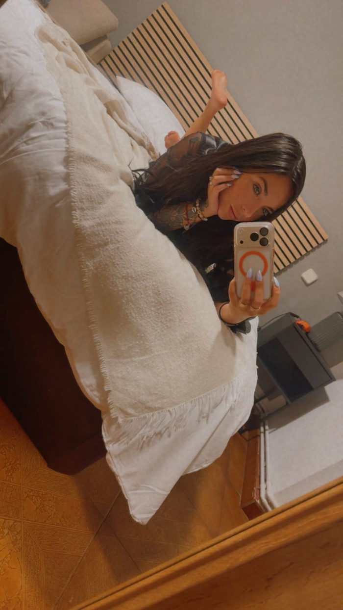 LUNA HERMOSA ESCORT ESPAÑOLA -662644402