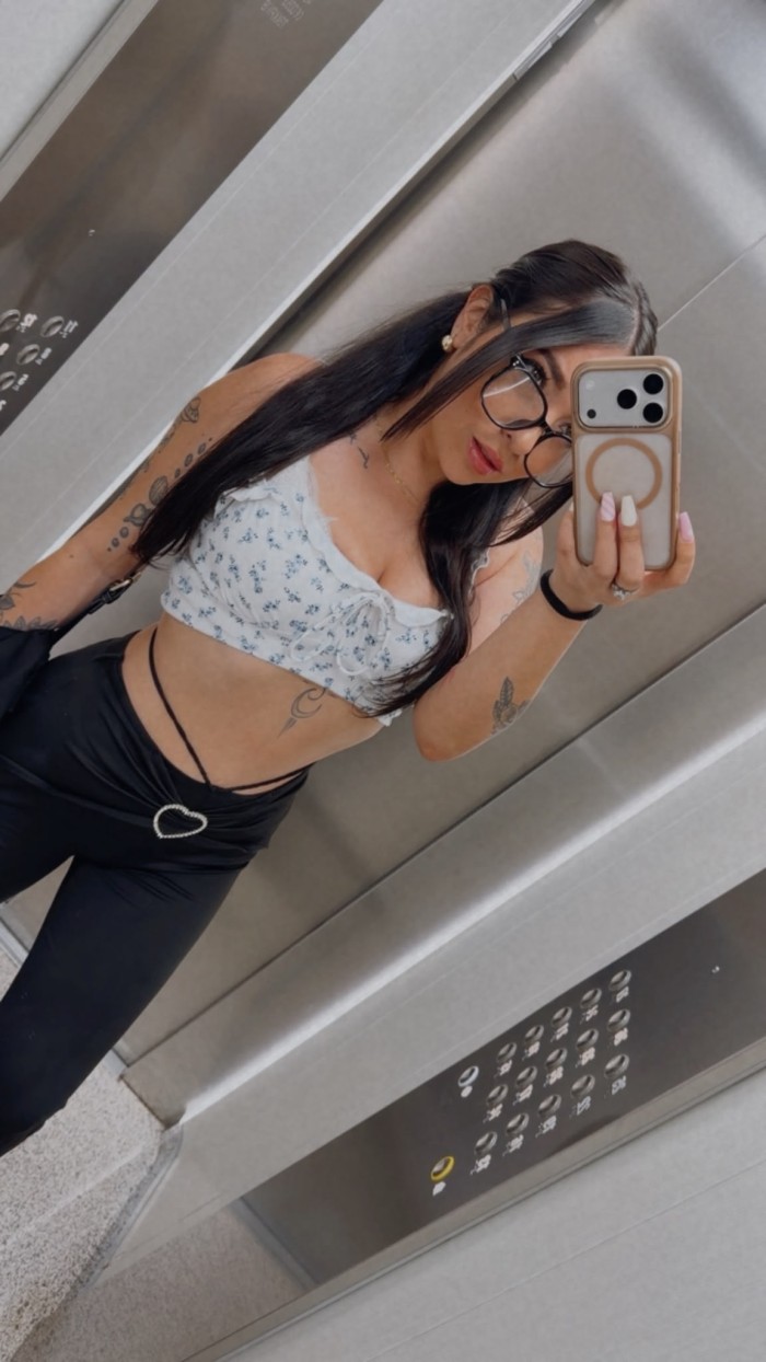 LUNA HERMOSA ESCORT ESPAÑOLA -662644402