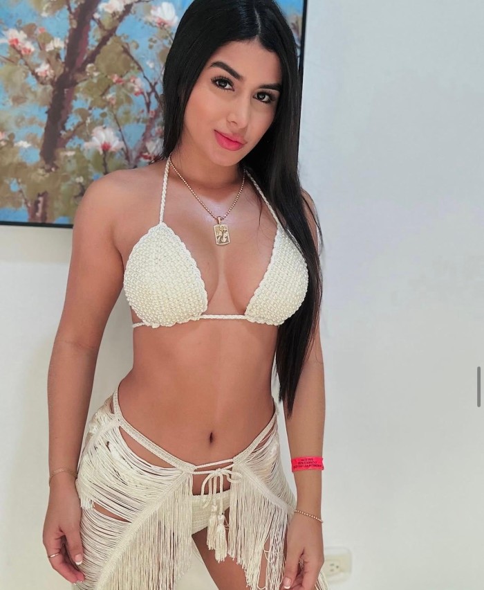 EN PLAYA DEL INGLES DIOSA DEL PLACER MUY CACHONDIT