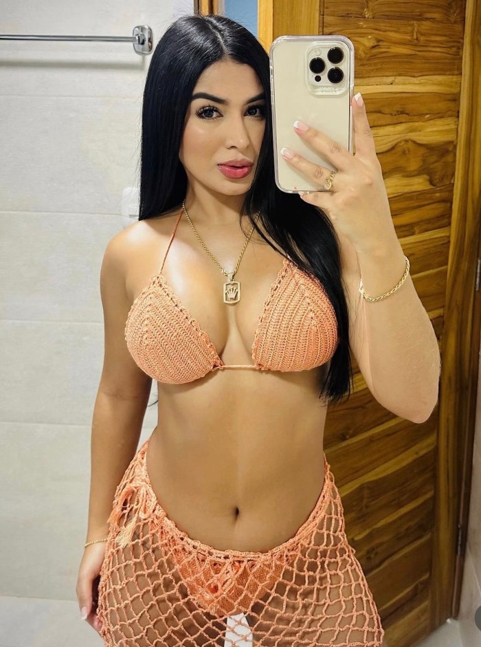 EN PLAYA DEL INGLES DIOSA DEL PLACER MUY CACHONDIT