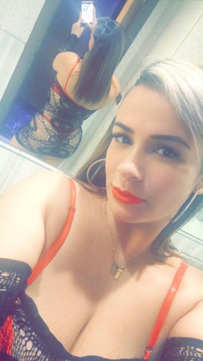 Bella latina