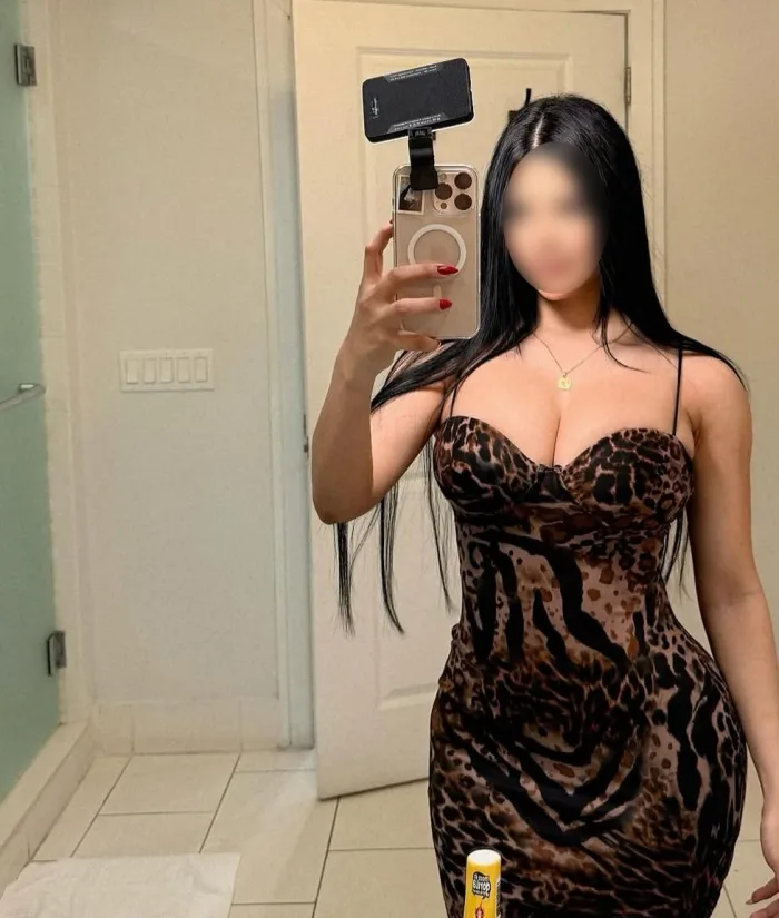 LATINA AUTÉNTICA QUE TE PUEDE SORPRENDER 632061496