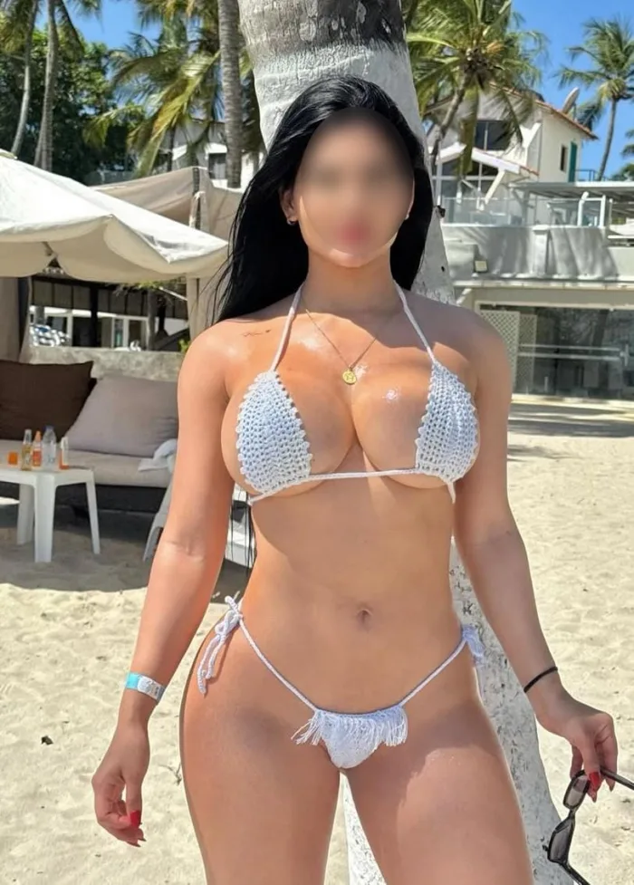 LATINA AUTÉNTICA QUE TE PUEDE SORPRENDER 632061496