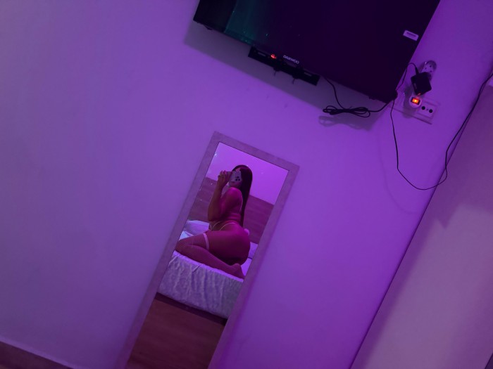 CALIENTE LATINA