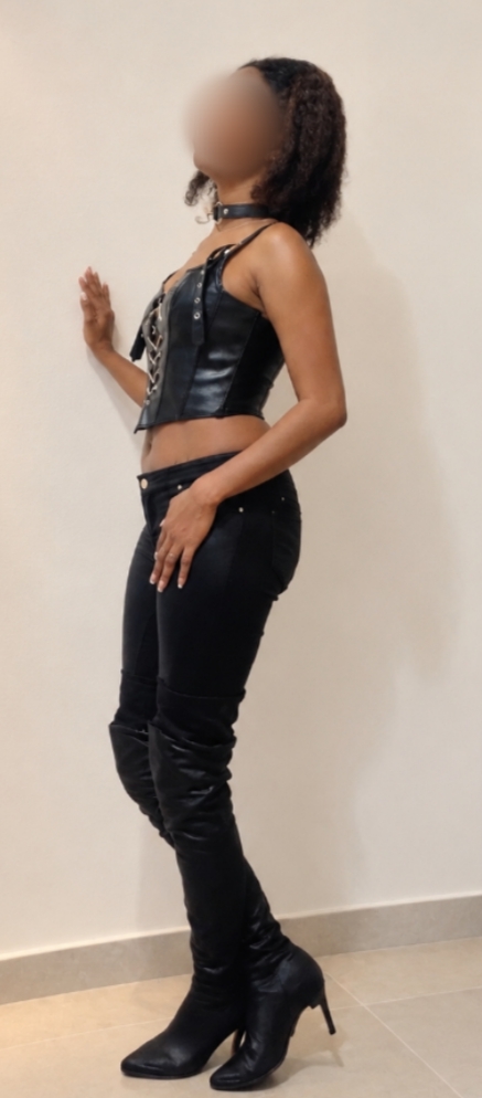 AMA SEDUCTORA Y MUY CRUEL