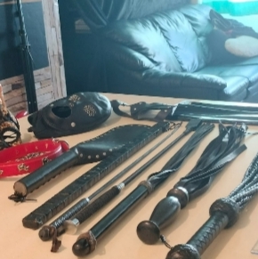 AMA SEDUCTORA Y MUY CRUEL