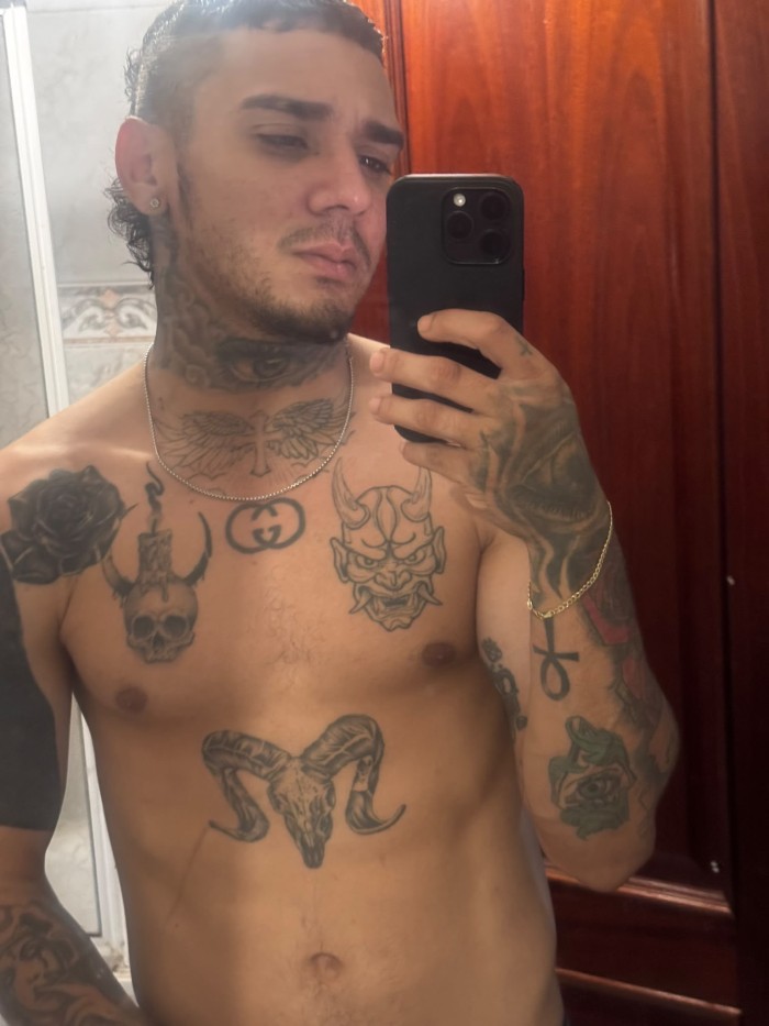 Chico de compañia
