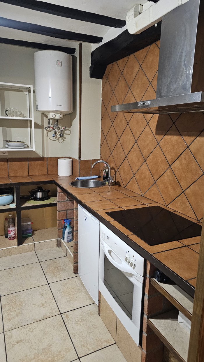 BILBAO CENTRO/   SE ALQUILA EXCLUSIVO APARTAMENTO POR SEMANAS