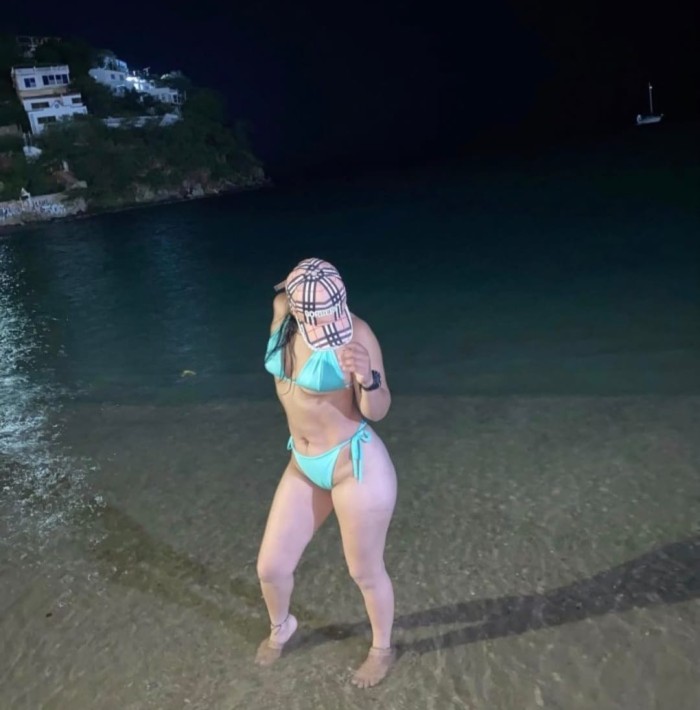 Blanca colombiana super fiestera novedad en ferrol