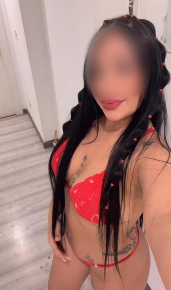 CANDENTE FIESTERA REINA DEL SEXO EN DELICIAS ZARAG