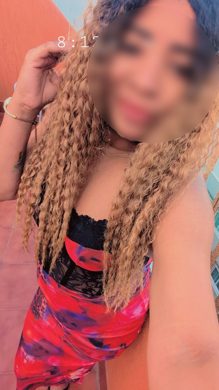 VICKY CARIBEÑA NOVEDAD CALIENTE FIESTERA MORBOSA 24H CORUÑA  AV. MONELOS