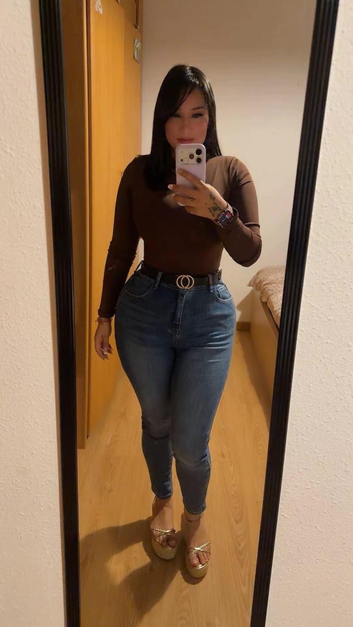 Laura novedad