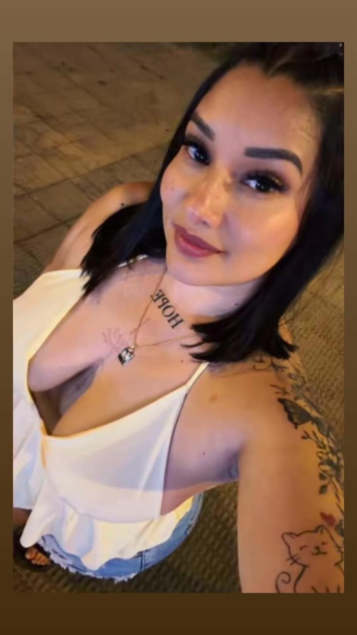 Laura novedad