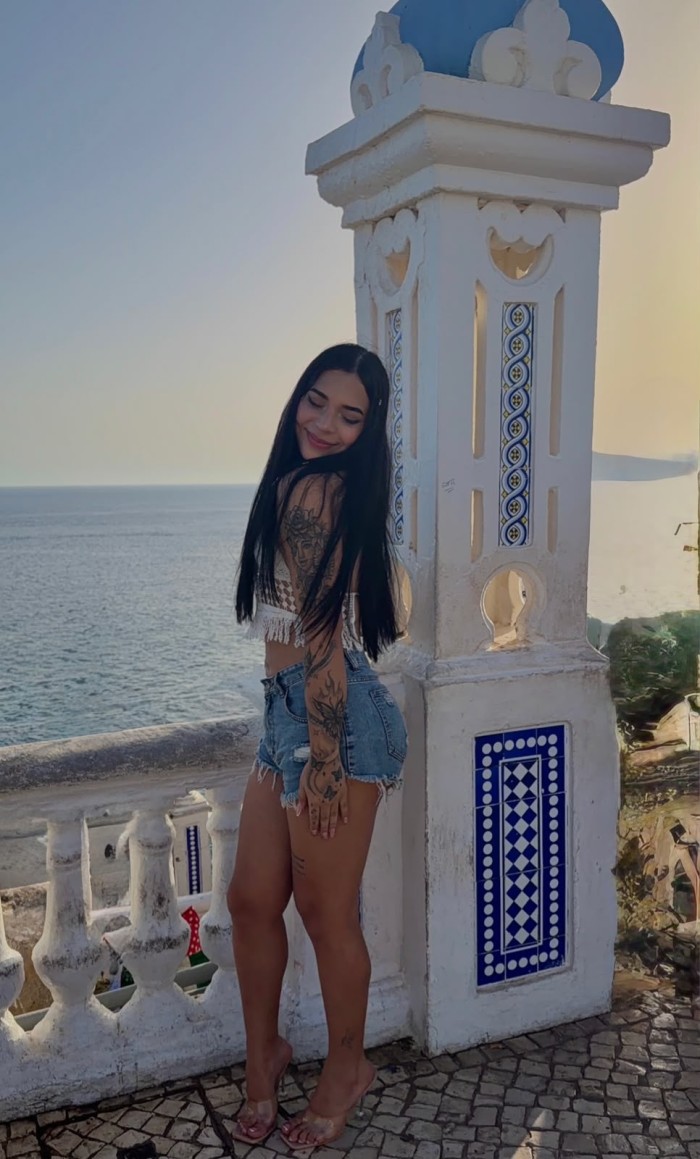 CHICA TRANS RECIÉN LLEGADA A ALICANTE FIESTERA AMOROSA