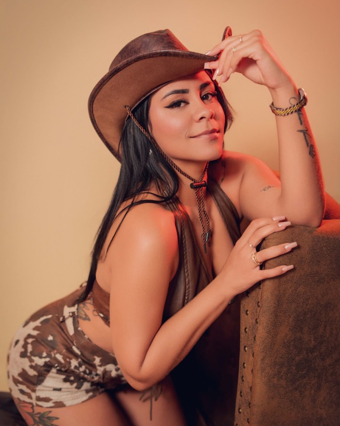 Guapa Disponible Somente Salida y Domicilios
