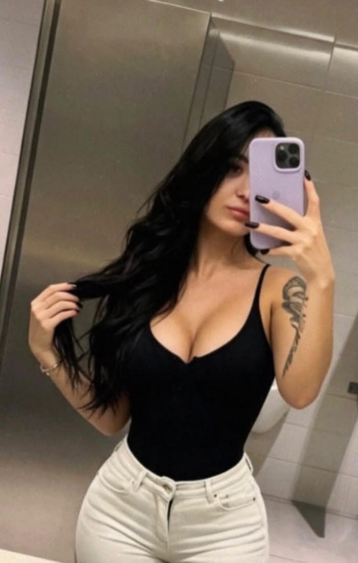 Guapísima Srta 20 años insaciable fotos reales