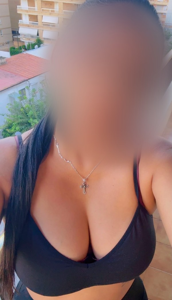 DANIELA MUÑECOTA COLOMBIANA PARA DISFRUTAR RICO
