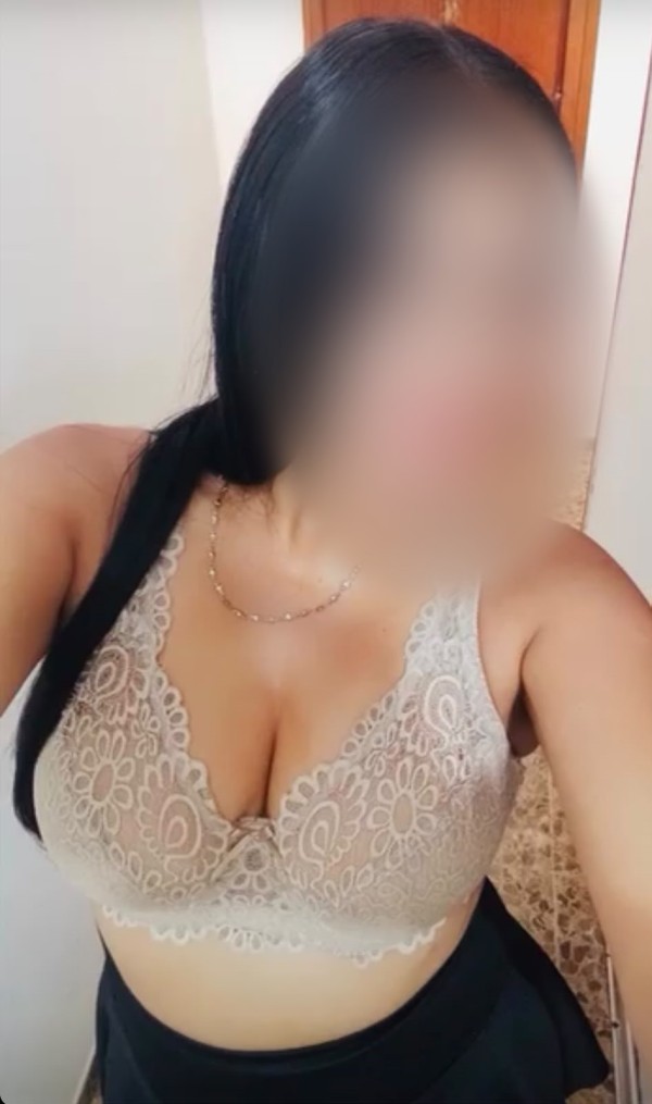 DANIELA MUÑECOTA COLOMBIANA PARA DISFRUTAR RICO