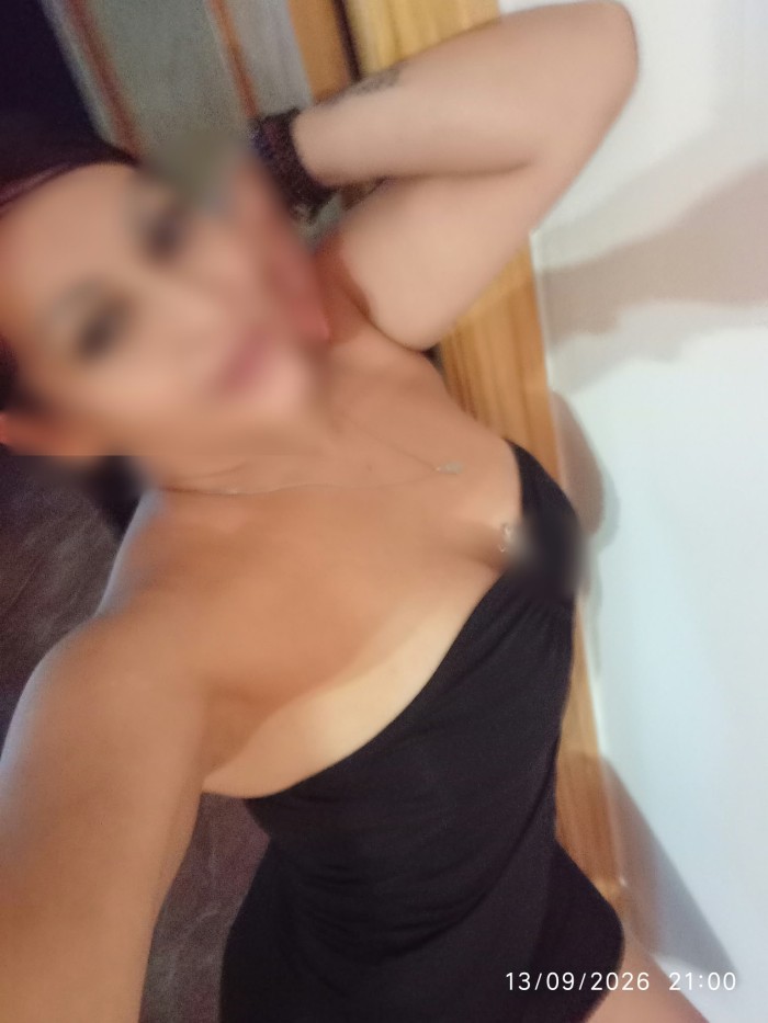 NUEVA Saray completa fiestera y implicada