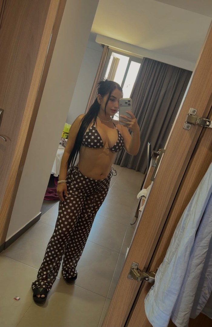 SOFIA, FIESTERA CARIÑOSA COLOMBIANA DE TRATO