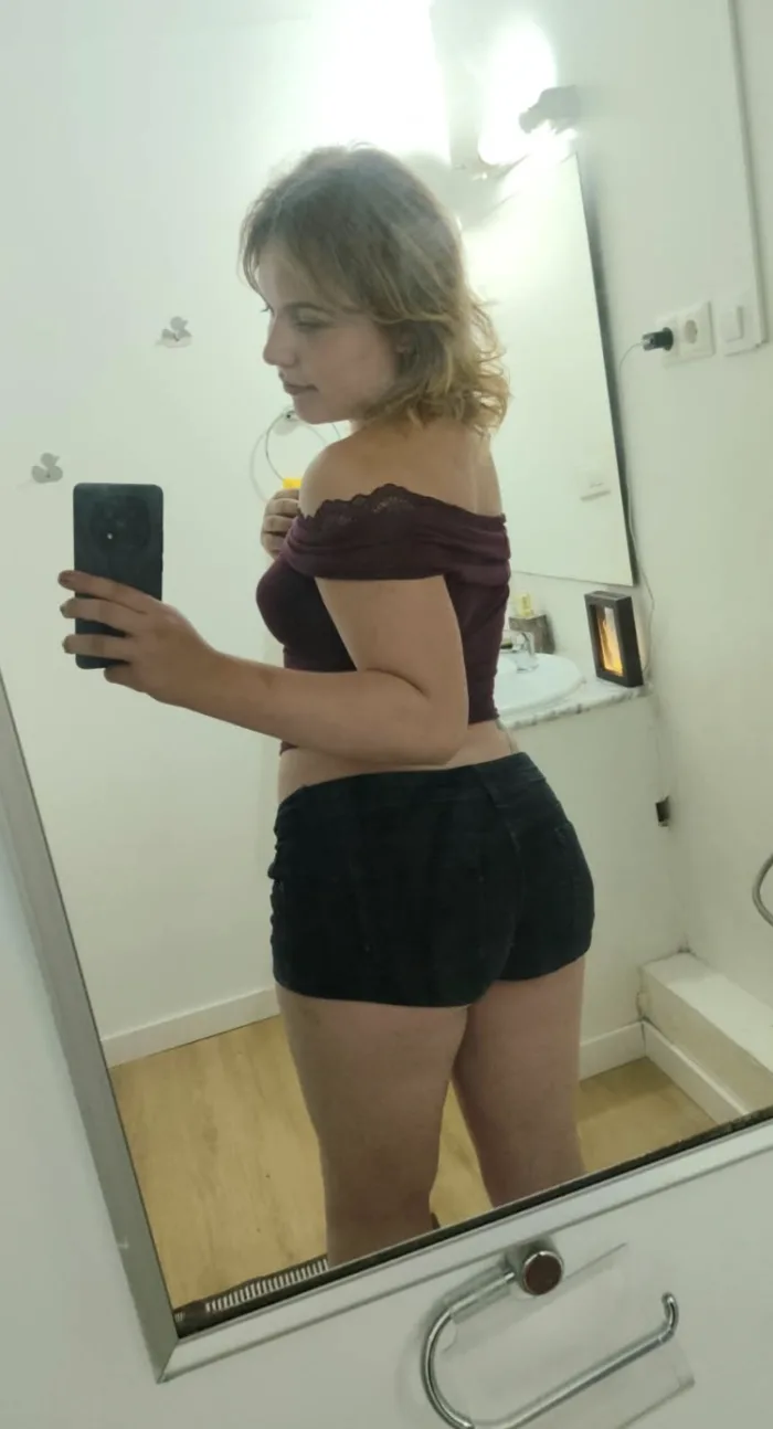 Trato de novia y besos