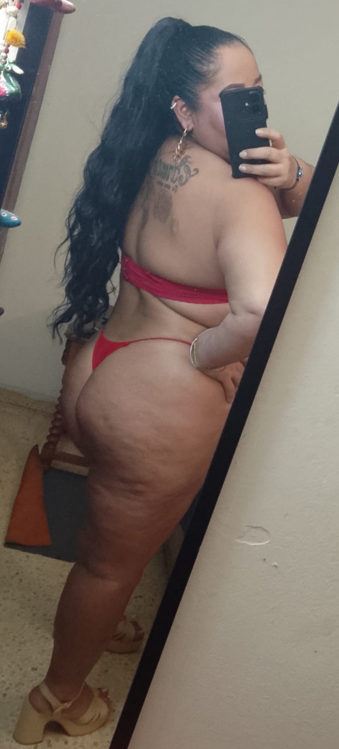 LISTO PARA DISFRUTARME?ESTOY MUY MOJADA
