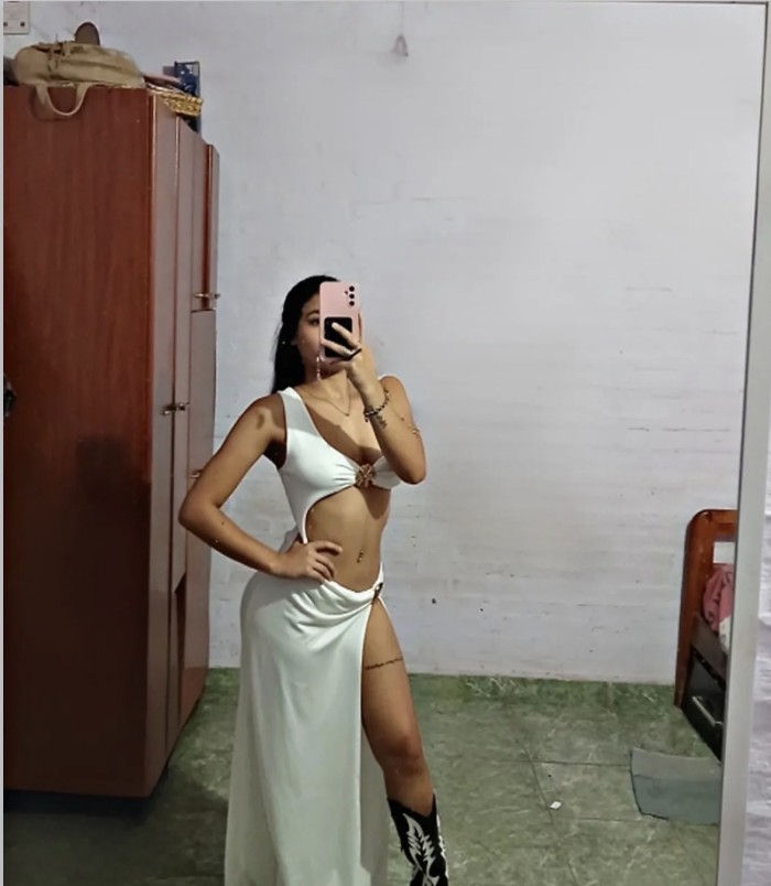 GISELA, ESPAÑOLA ESPECTACULAR EN VALENCIA