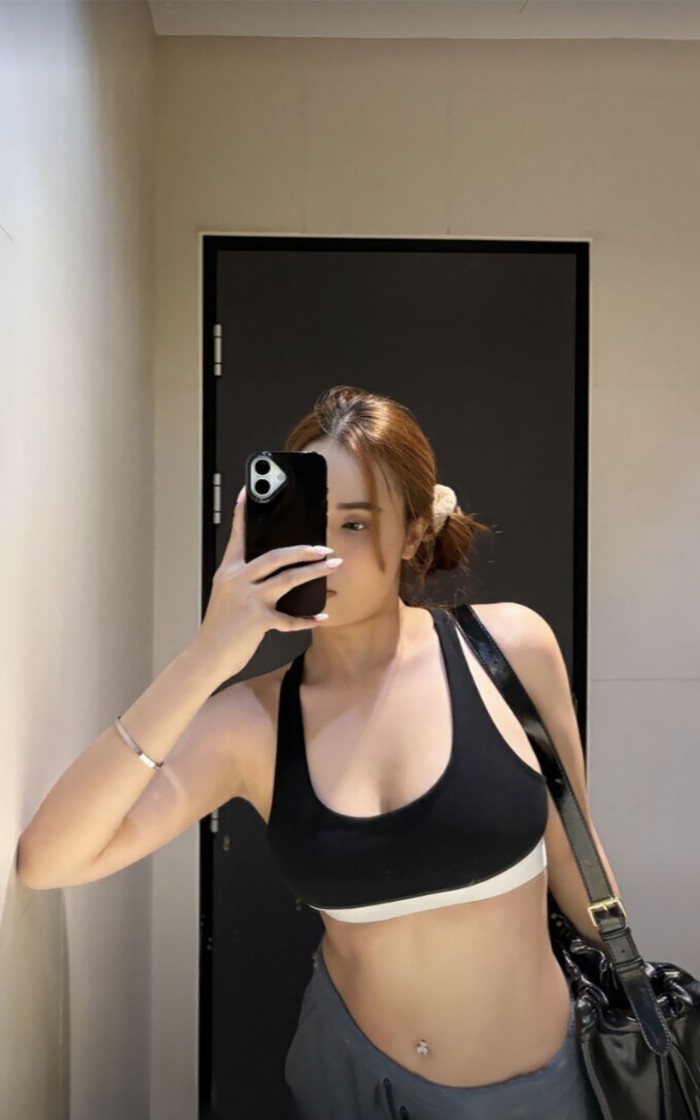 LIU Soy Chica joven asiática!