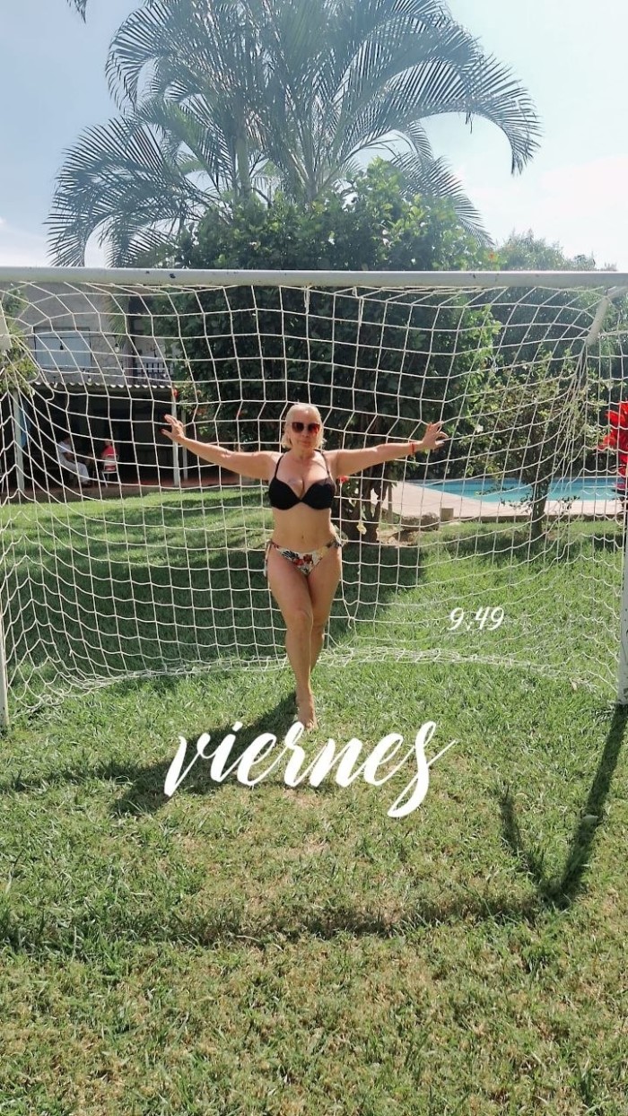 YOLI RUBIA COLOMBIANA NALGONA FIESTERA 24H