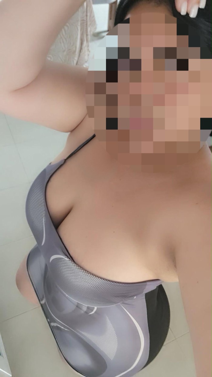 MADURITA MUY CACHONDA EN CERDANYOLA 24H